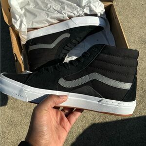 Black and Grey Vans Sk8-Hi shoe